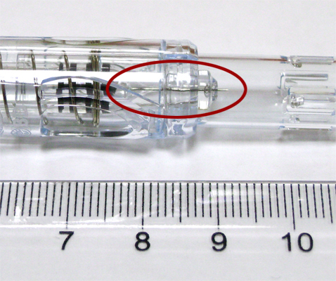 Vaccination syringe needle size